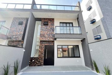 REF. 156 - Triplex Balneário Monções