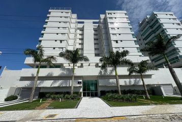 REF. 217 - Edifício Praia do Farol 305
